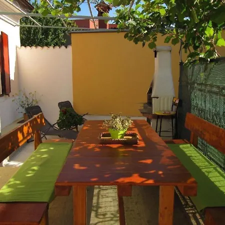Holiday home Haus Relax Ideal Fur Haustiere Pula